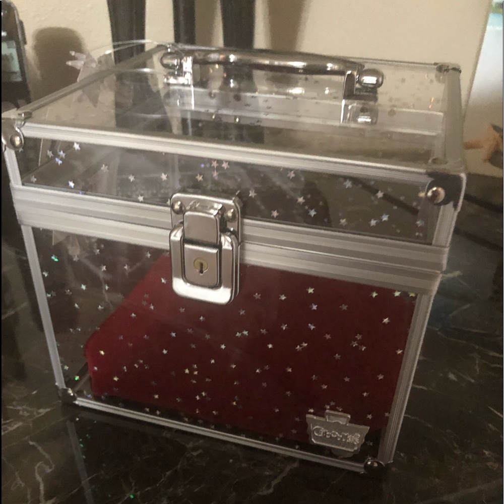Pageant crown box